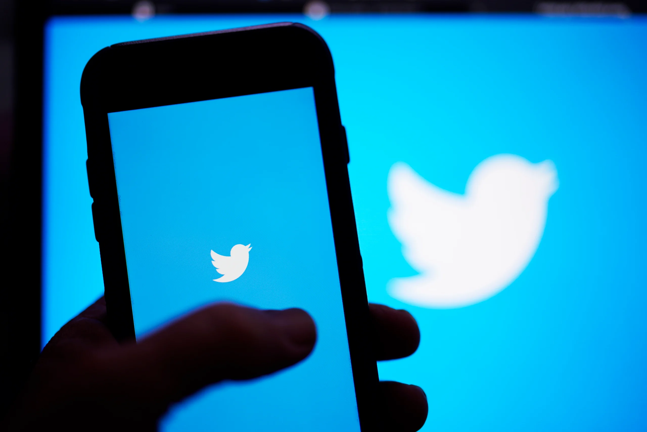 Twitter launches new subscription service